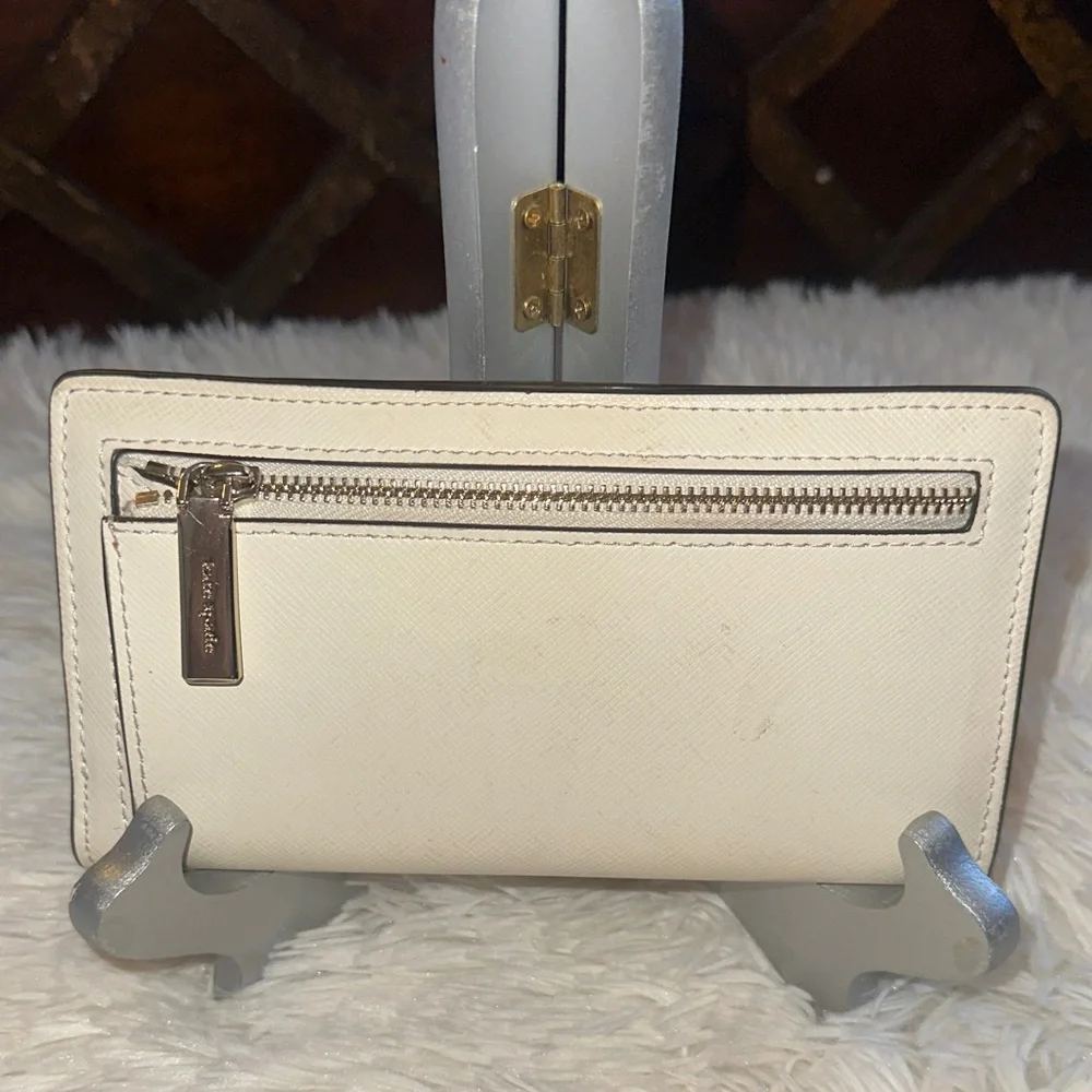 Kate Spade white Cream Wallet